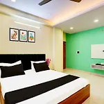 Spot On Aradhana Home Stay