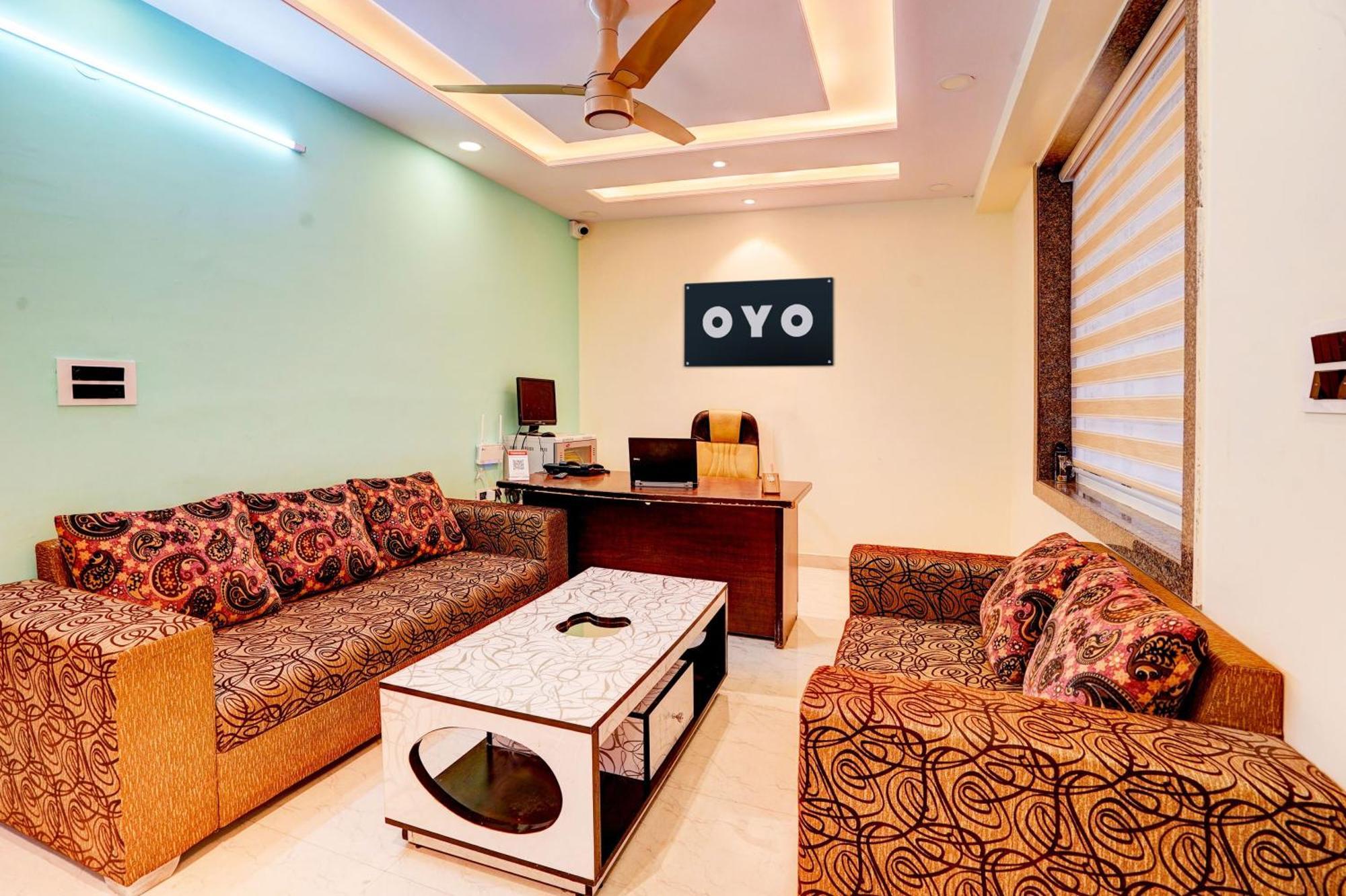 Hotel Spot On Aradhana 3*
